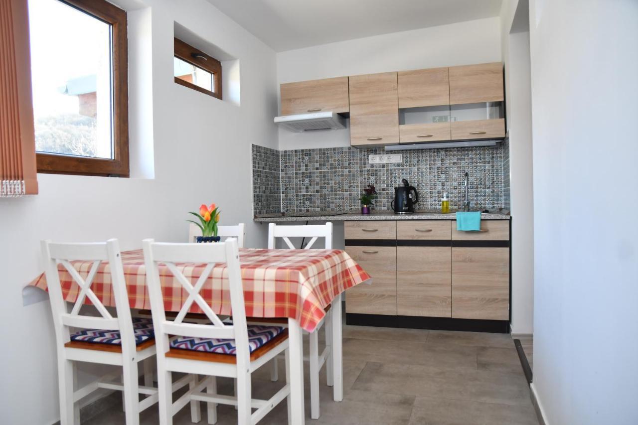 Foeveny Apartmanok Balatonfůzfő Dış mekan fotoğraf