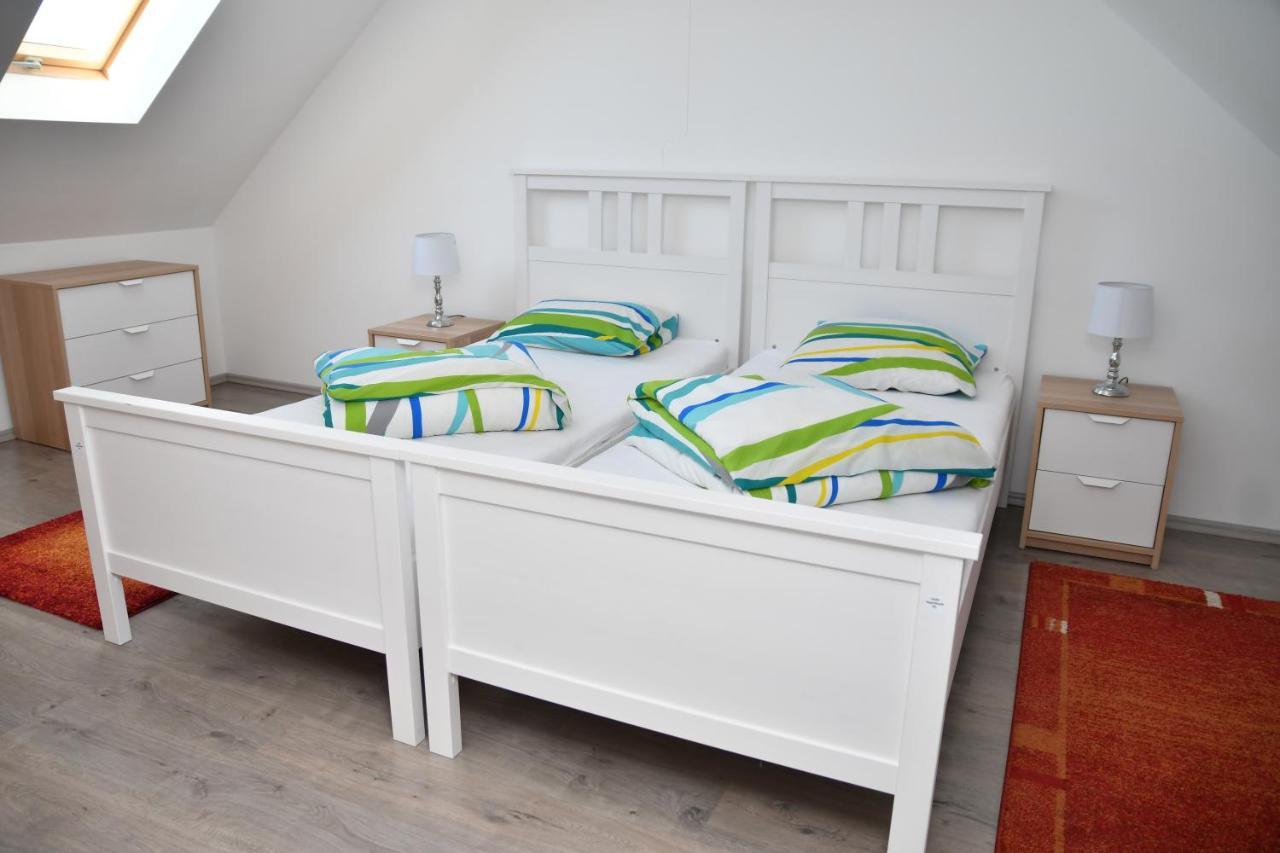 Foeveny Apartmanok Balatonfůzfő Dış mekan fotoğraf