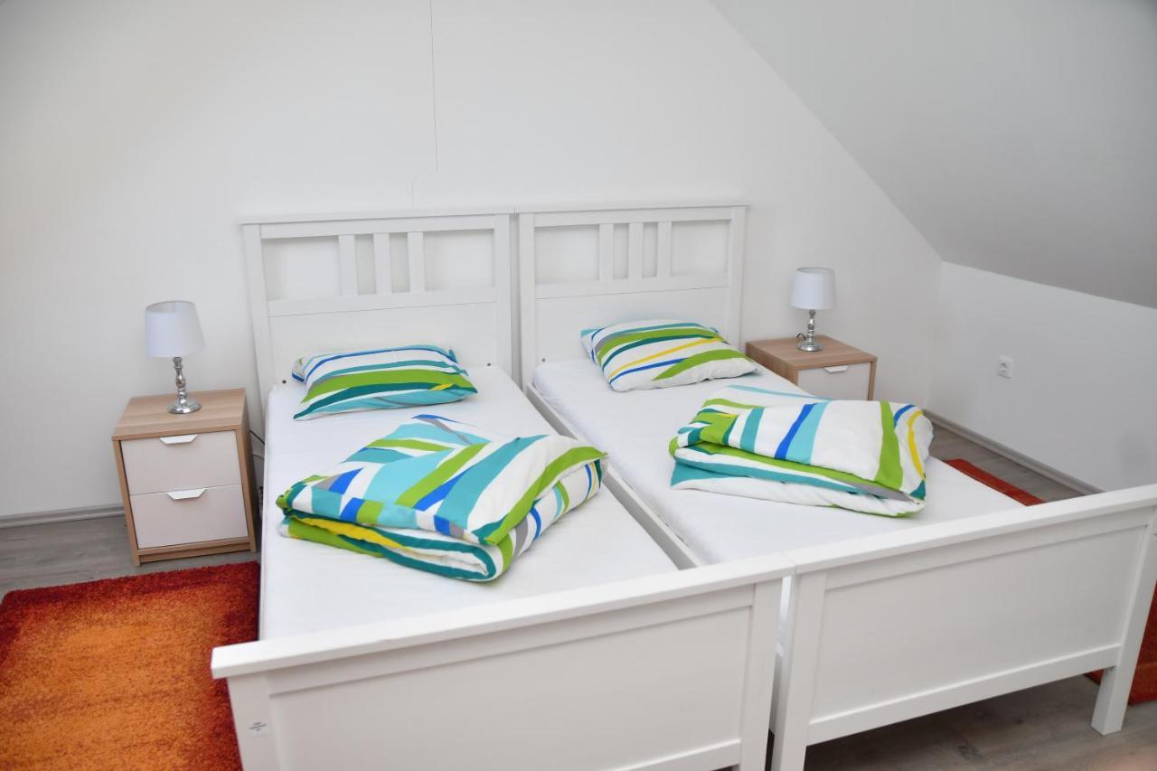 Foeveny Apartmanok Balatonfůzfő Dış mekan fotoğraf